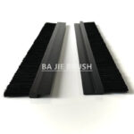 Staple set lath brush for industrial sealing