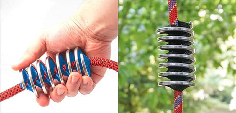 Climbing rope cleaning brush used by hand to clean a rope
