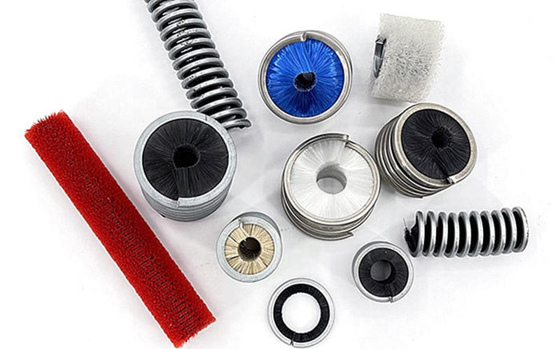 Custom spiral coil brushes with different diameters, filament materials and coil configurations