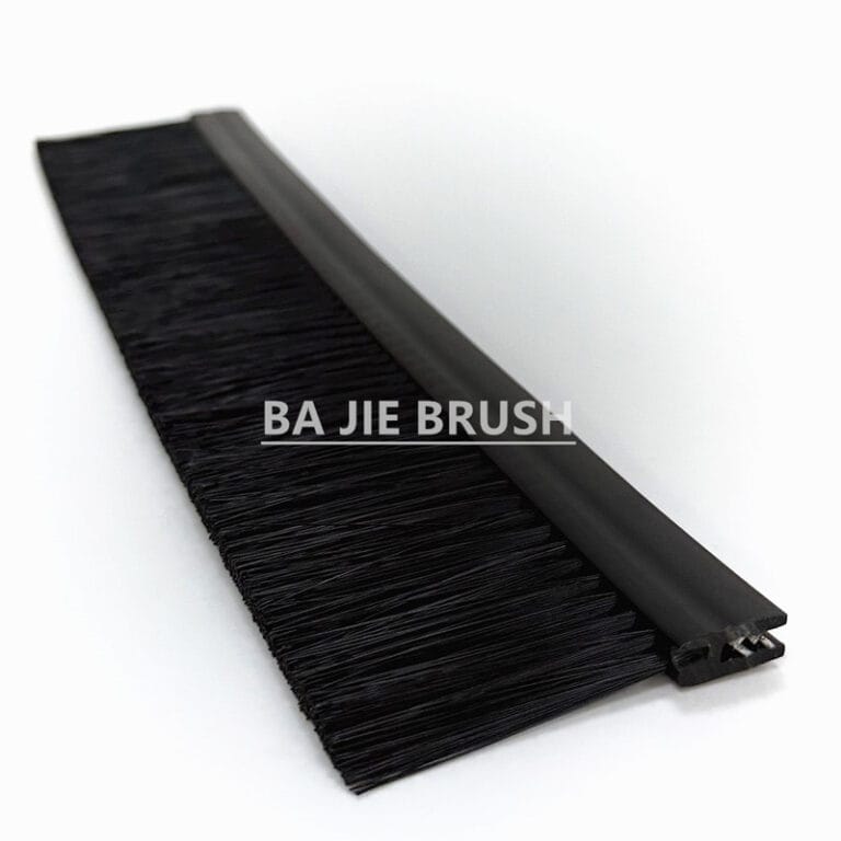 Flexible rack cable entry brush with clip-on rubber profile