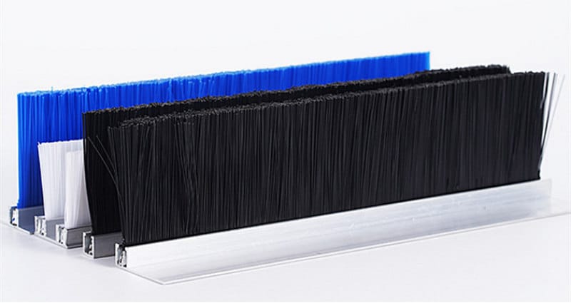 Nylon vs polypropylene strip brushes in blue, black and white filaments